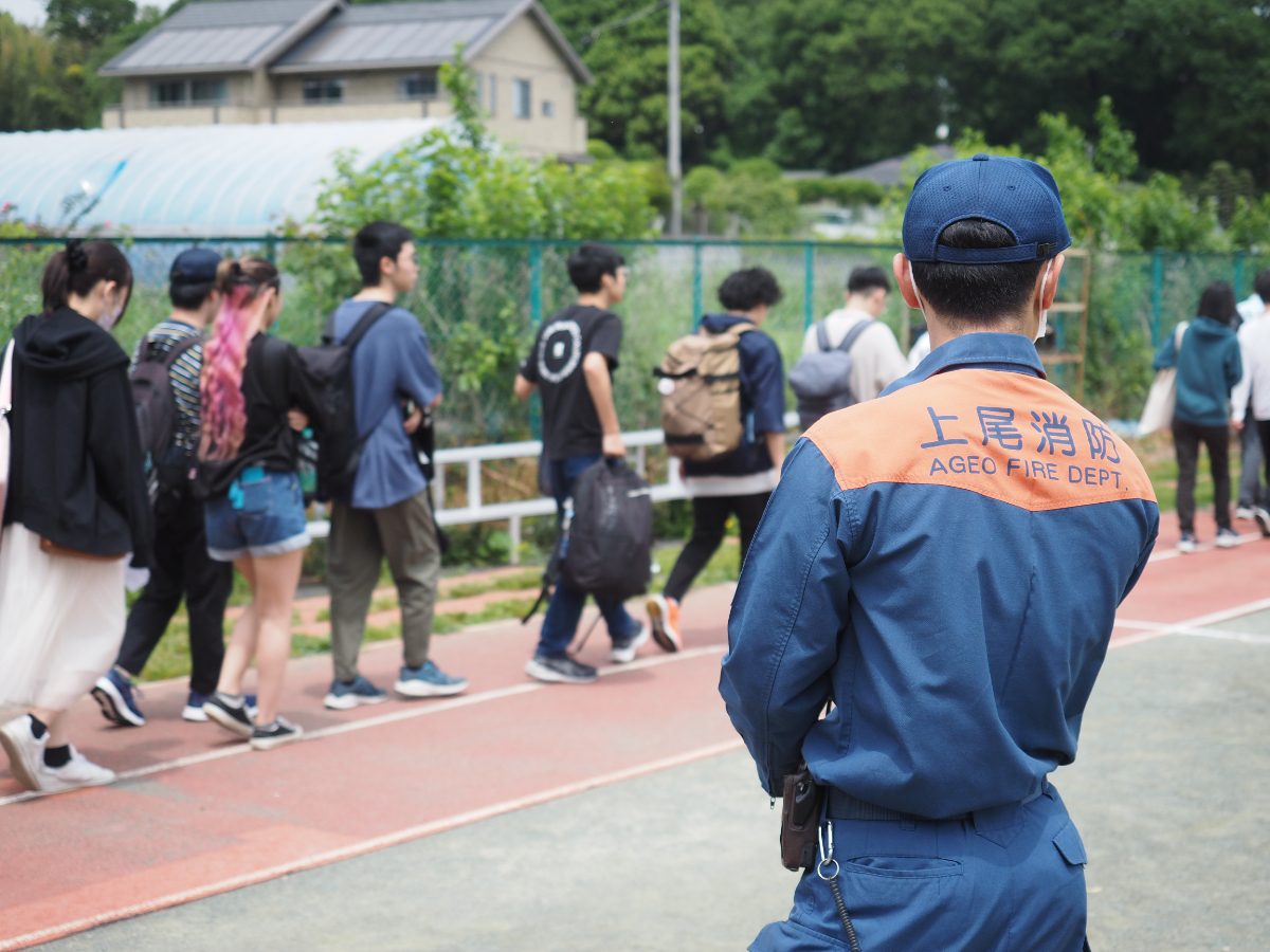 東日本大震災から学ぶ、防災講座・避難訓練